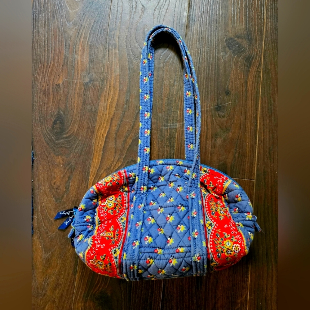 Pristine retired Vera Bradley blue red  yellow floral quilted duffle bag, picnic